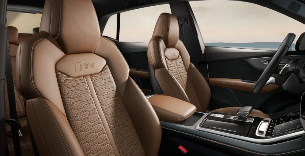 Audi-RS-Q8-441kW-TipTronic-interior-delantera-II