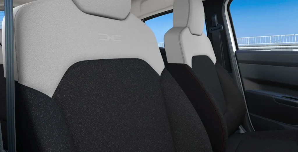 Dacia-Spring-Expression-Electric-33kW-45CV-asientos