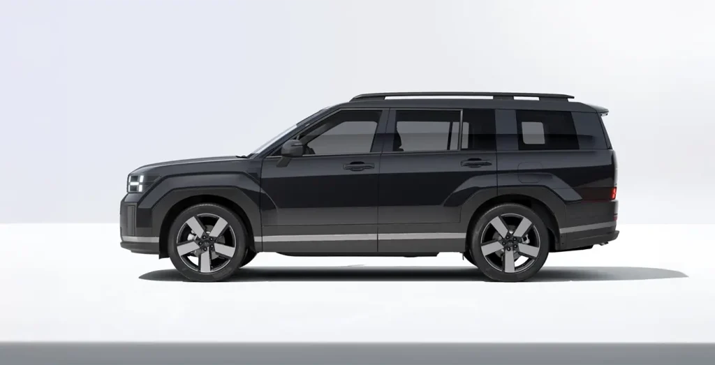 Hyundai-Santa-Fe-1.6-T-GDI-Maxx-PHEV-252CV-4x4-6AT-negro-lateral