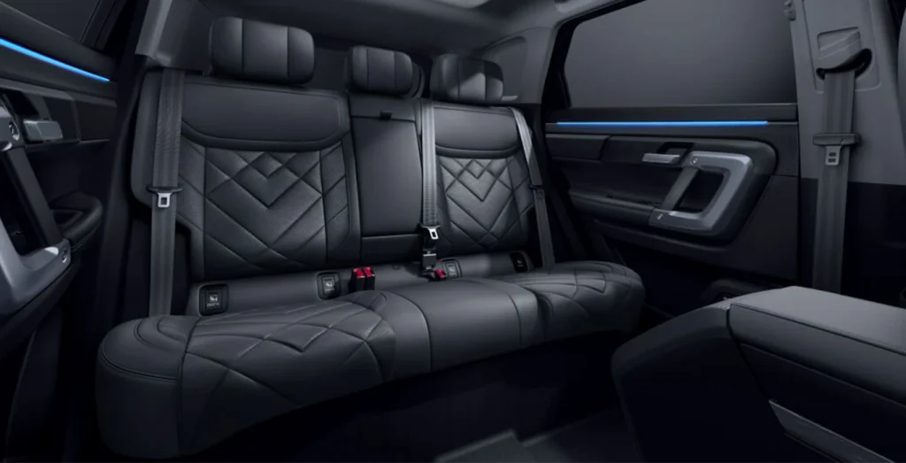Jaecoo-7-HEV-Pure-1.5-TGDI-165kW-224CV-1DHT-FWD-interior-trasera