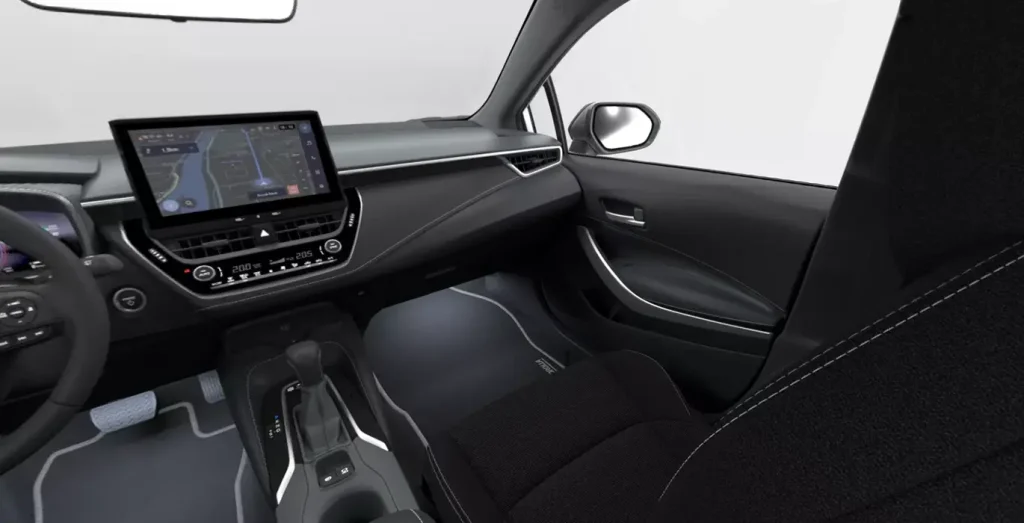 Toyota-Corolla-140H-Active-interior-delantera-II