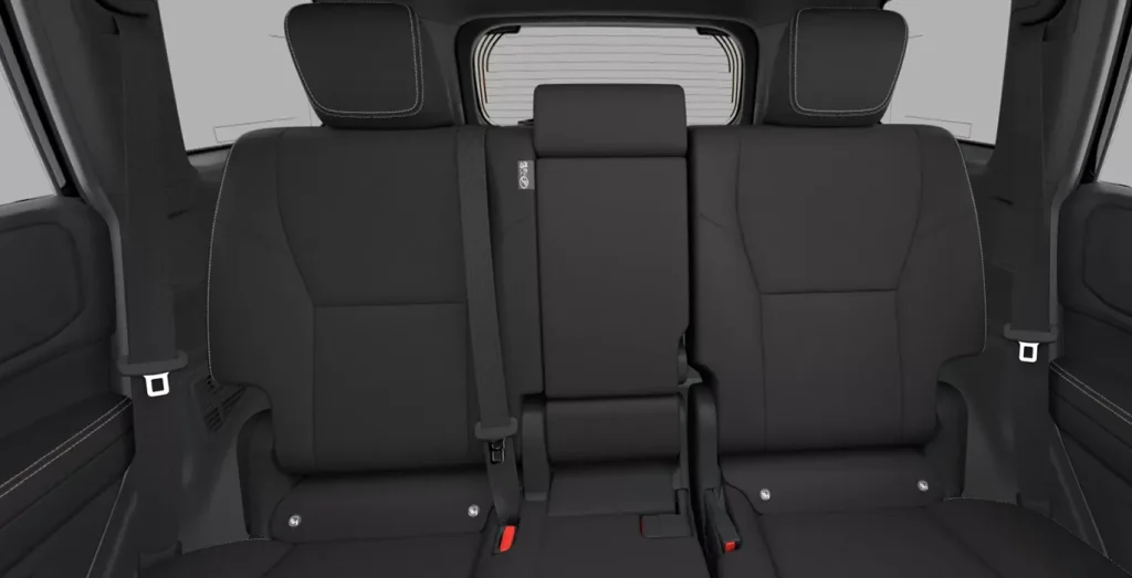 Toyota-Land-Cruiser-250-Hybrid-48V-VX-interior-trasera
