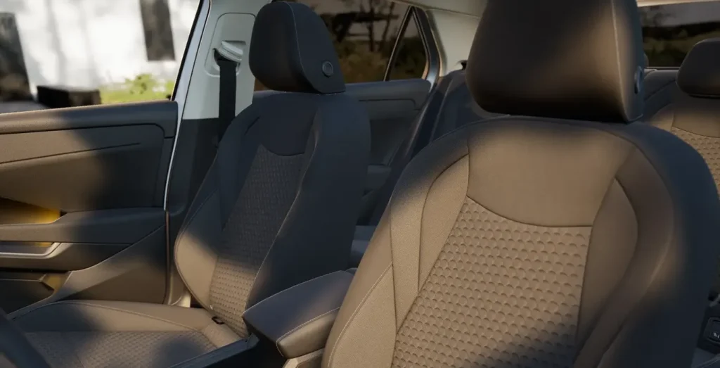 Volkswagen-T-ROC-Mas-1.5-eTSI-85kW-116CV-DSG-interior-delantera-II